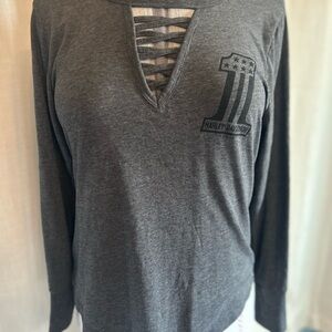 Ladies long sleeve Harley Davidson short size medium
